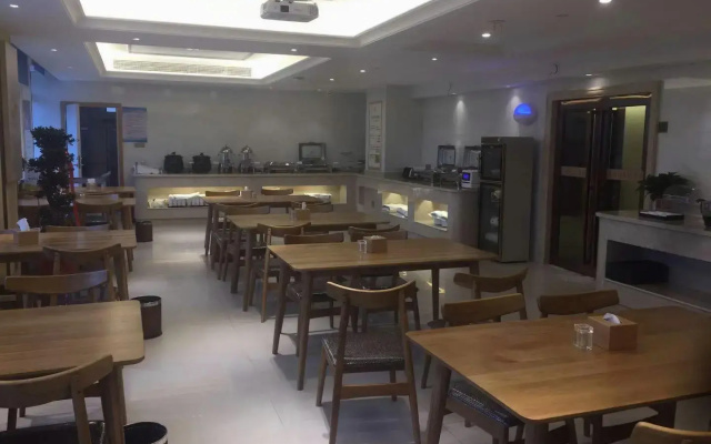 Weisge International Hotel (Lu'an Yaoli)