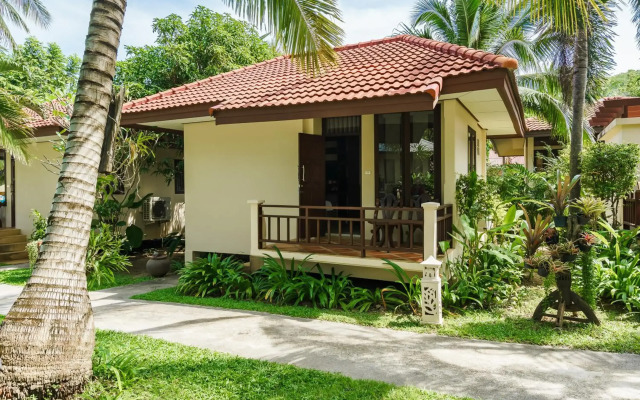 Promtsuk Buri Resort