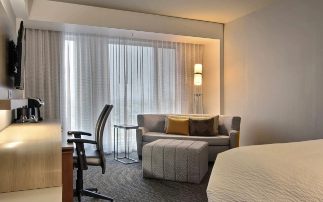 Courtyard by Marriott Quebec City