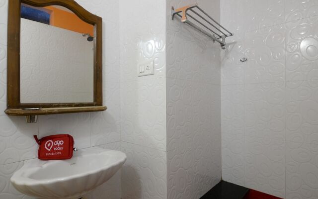 OYO 2074 StayOut Hotel Aston Ajoy Home Comfort