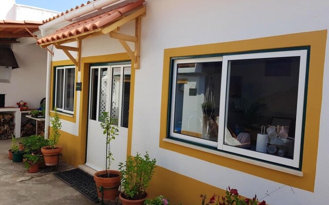 House with One Bedroom in Santarém, with Pool Access, Furnished Terrace And Wifi