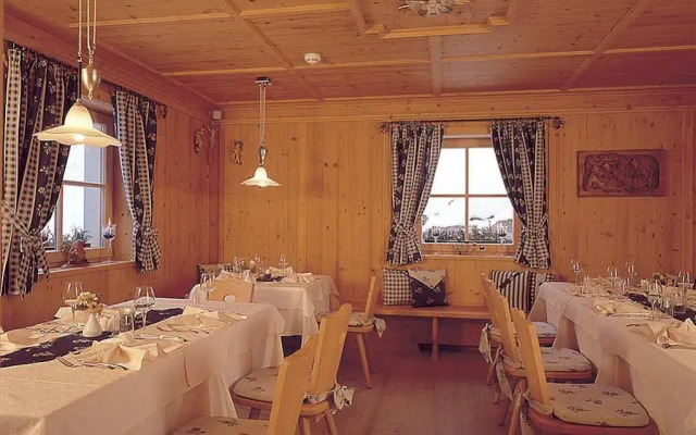 Hotel Fanes