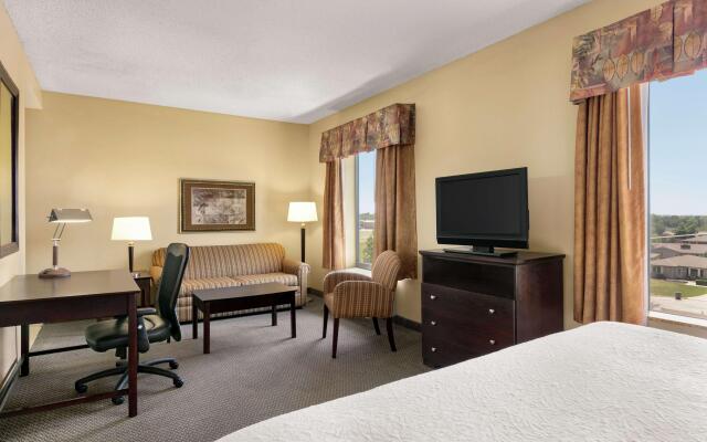 Hampton Inn & Suites Lawton