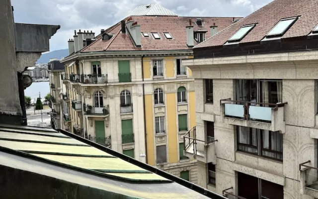 Yooneet Boutique Studio 2' Train Station — 2-star hotel in Geneva