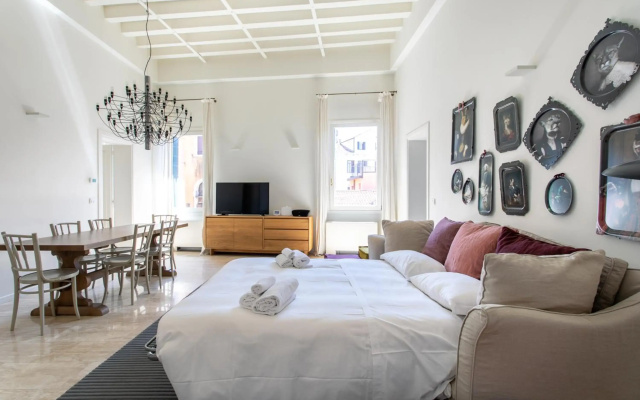 Infinite House Guglie