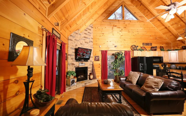 Sweet Surrender 1 Br cabin by RedAwning