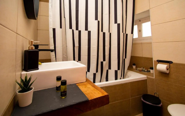 Elithas Cozy House 1