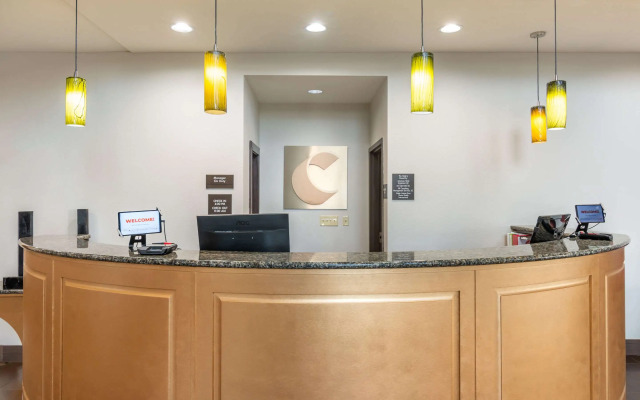 Comfort Suites Manhattan