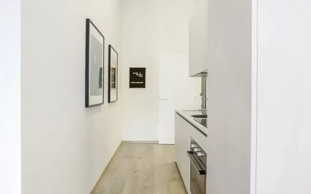 Mi-brgz1b1 Bergonzoli Place - Trilo - Frida