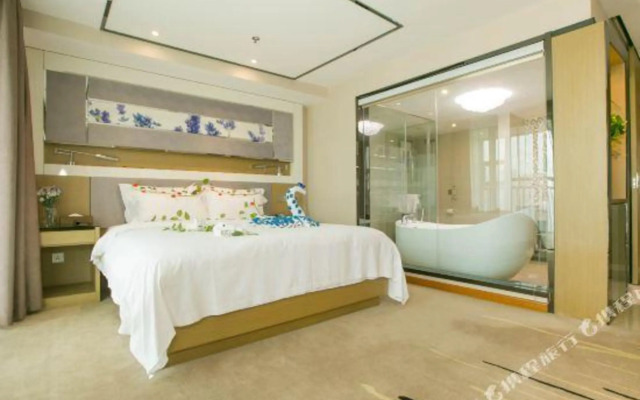 Leisure Hotel