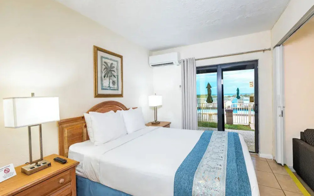 Emerald Seas Deerfield Beach Club