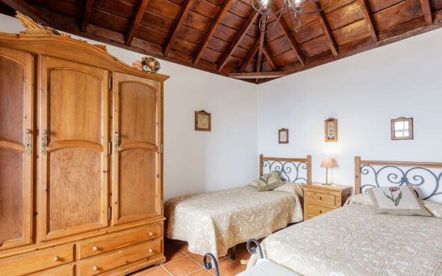 Casa Rural Tomasín by Isla Bonita