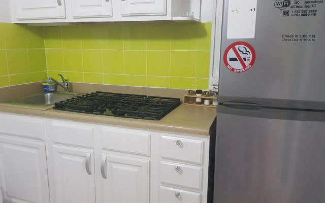 The Jazmine's Apartments