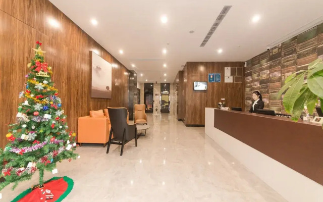 J Tour Inn