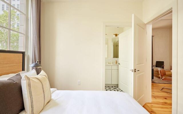 Sonder by Marriott Bonvoy The Louie Apartments CBD