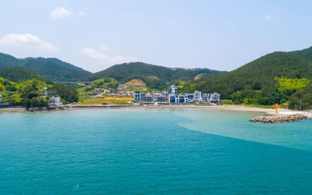 Geojedo Aquarius Dumo Spa Pension