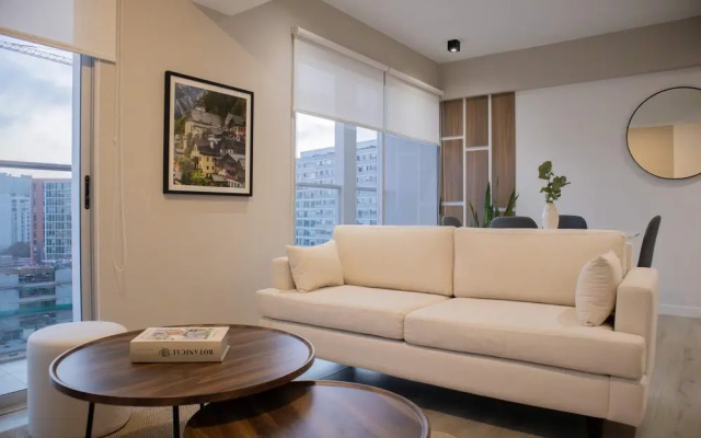 w Minimalist 2BR w Balcony in Barranco