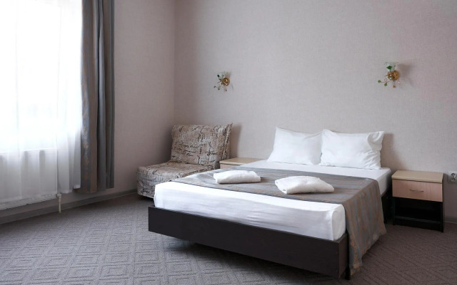 Nostalzhi Guest House