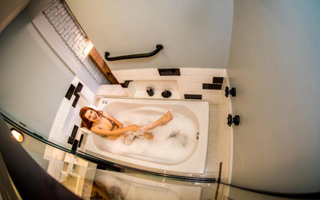 Apto Londrina Flat Hotel 1003, jacuzzi, 43 m2.