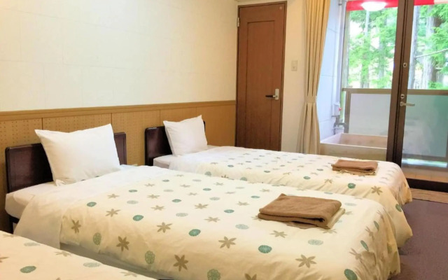 Hotel Casual Euro
