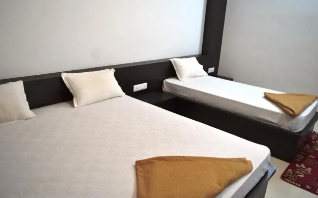 Hotel Nagina Palace