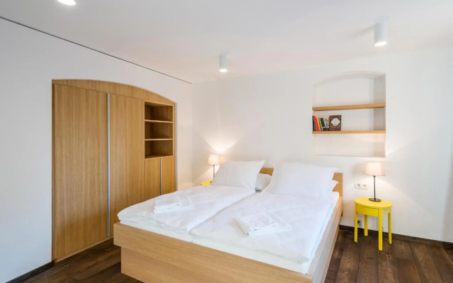 Modern Apartment in a Picturesque 15th-Century Building