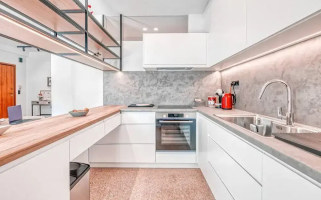 Comfortable Living in Athens 2BR Apartment