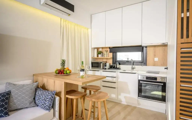 Talise II Luxury Suites