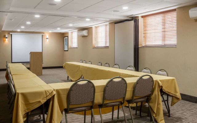 The Staten Island Inn