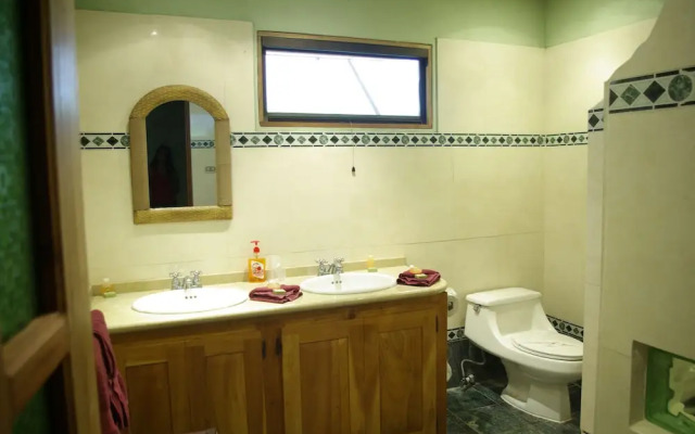 Bugabutik Hotel Resort