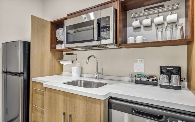 Home2 Suites by Hilton Raleigh West Lenovo Center