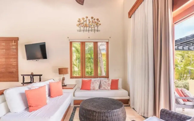 Tropical Bungalow at Green Village 2ecc