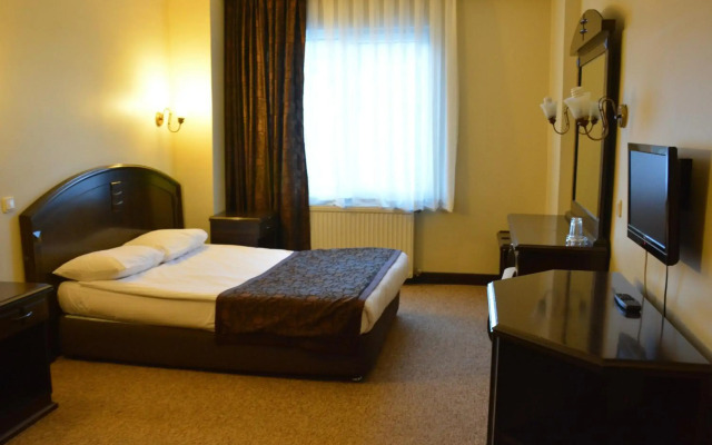 Genc Yazici Hotel Uludag