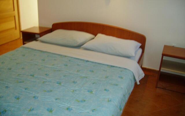 Oliva - 800 m from sea - A4(2+1)