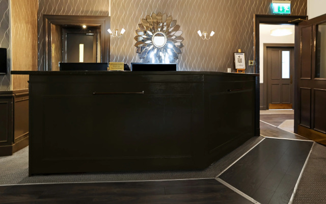 Dryfesdale Hotel, Bw Signature Collection