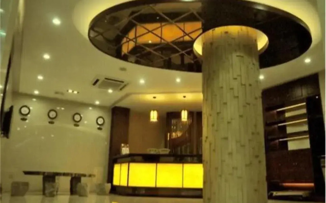 Zhangzhou Nanjing Jinyayu Business Inn