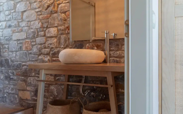 Elies Residences