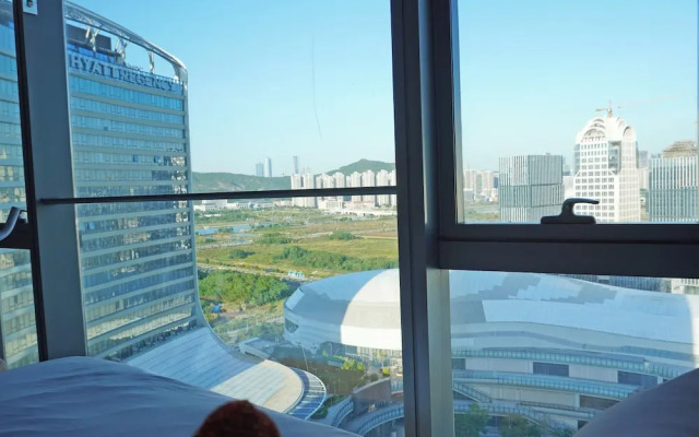 Interact China Fine Condo - Novotown
