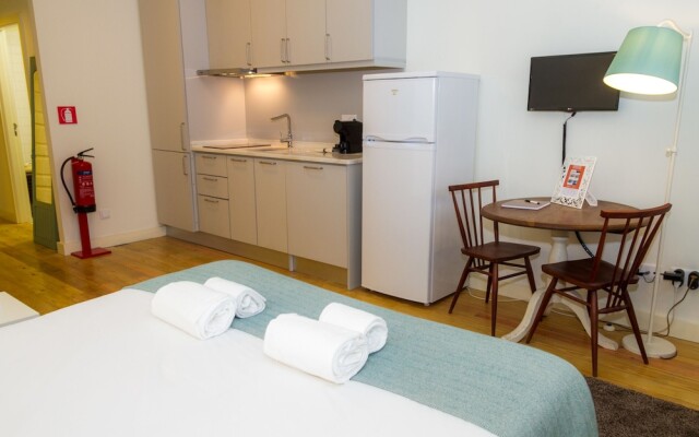 Liiiving - Historic Clérigos Studio - 1F