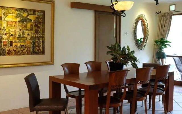 Pasteur Beautiful Luxurious House