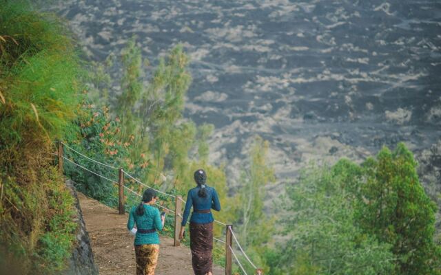 Alam Caldera Camp & Resto