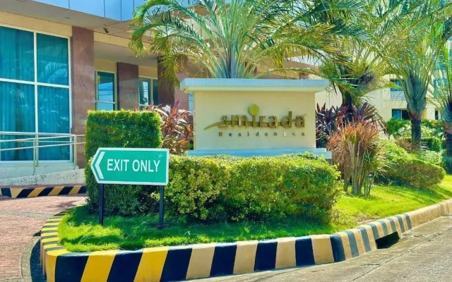 La Mirada Deluxe Suites with Oceanview