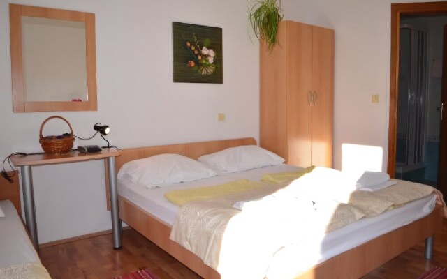 Apartments Mato