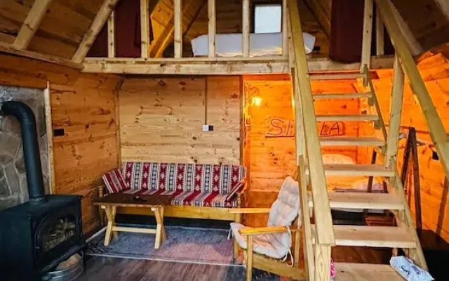 Stiela Suit Bungalov