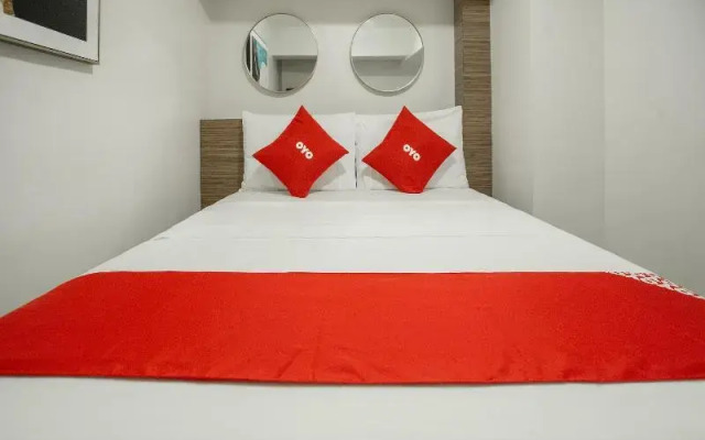 Circuit Hostel by OYO Rooms