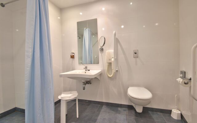 db Seabank Resort and Spa