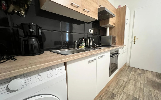 Cozy 3BR shared Apt. Wien Simmering