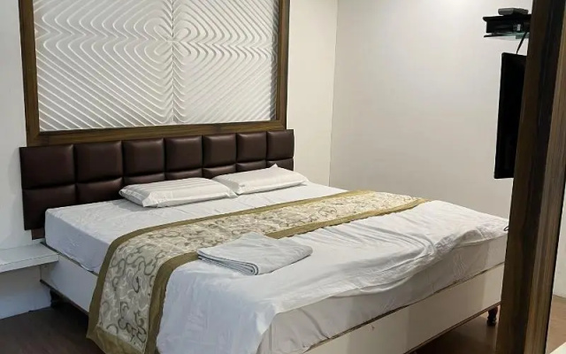 Hotel Niraj International – Guest Rooms – Parbhani