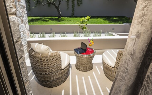 Ariadne Luxury Villa