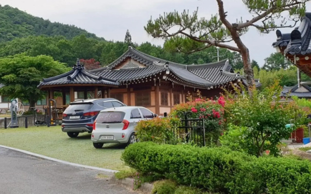 Boseong Shillok Hanok Pension